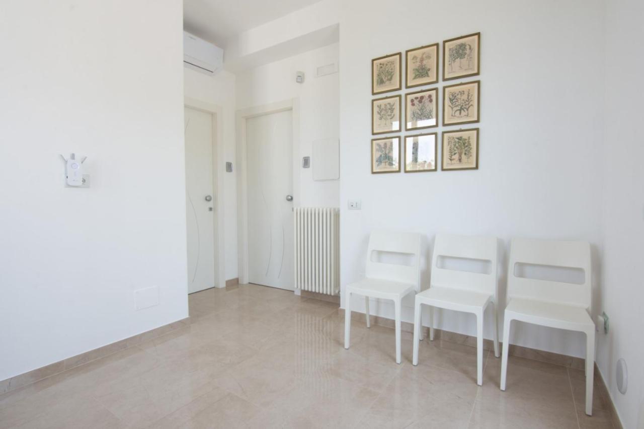 B&B Il Sogno Rocca Imperiale Buitenkant foto